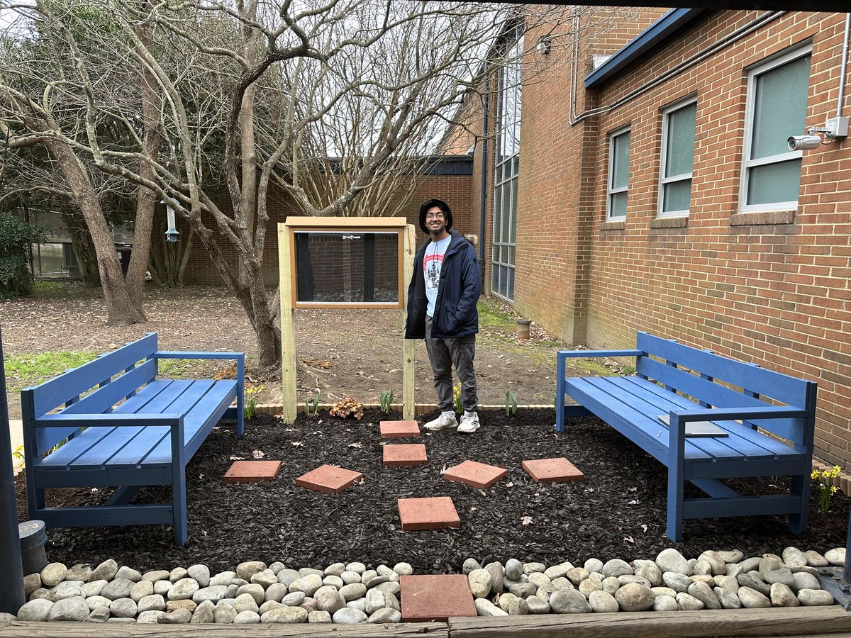 cbdfellows's tweet photo. We are so thankful and blown away by Aroonnan B (Deep Run senior). For his Eagle Scout project, he and his troop built two benches, a sign, and a sitting area for Pinchbeck students and staff to enjoy! https://t.co/O0UajWYw7j