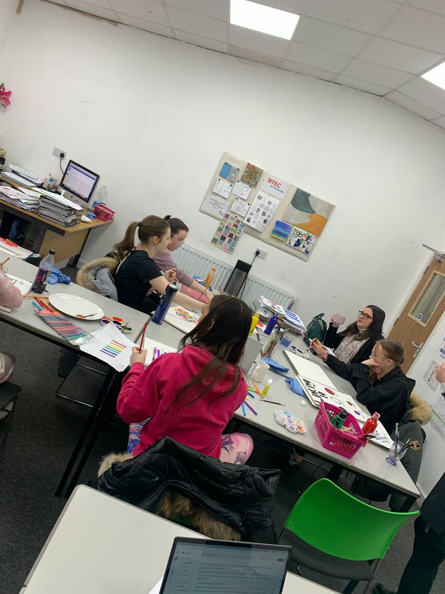 educ8 group tweet media