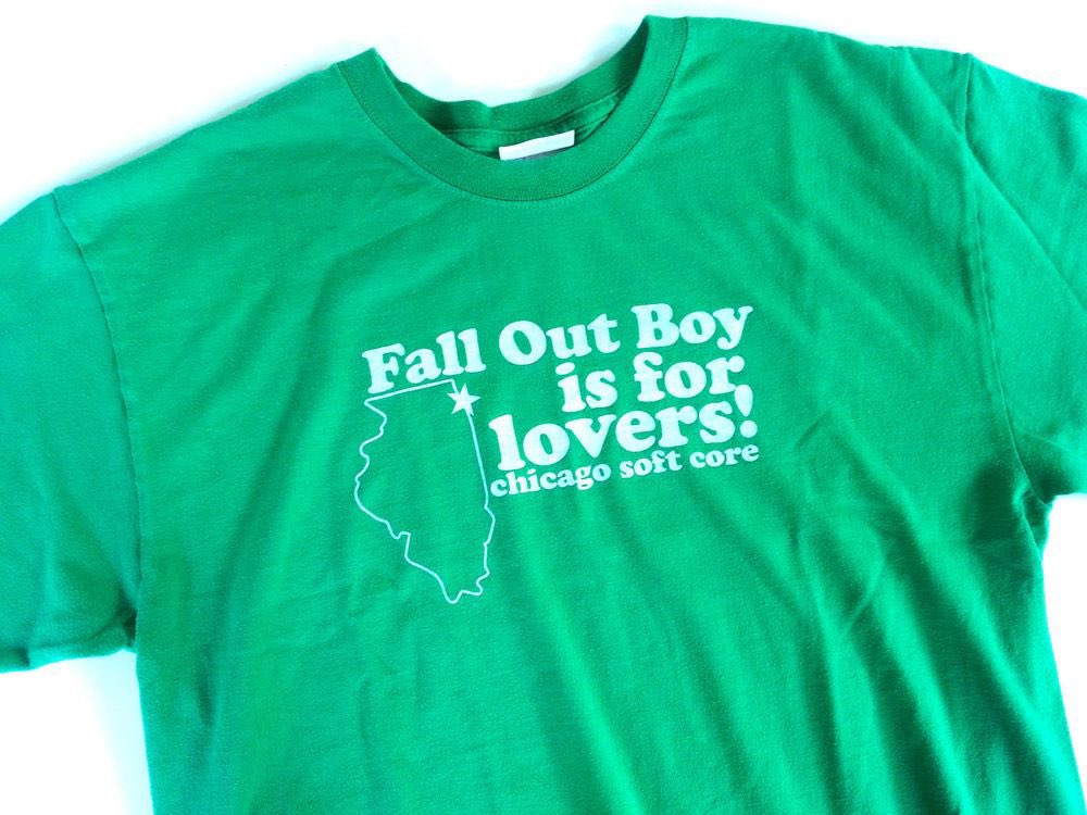 dcd2archive's tweet photo. fall out boy merch, 2000s. https://t.co/8hPJMdfPtj