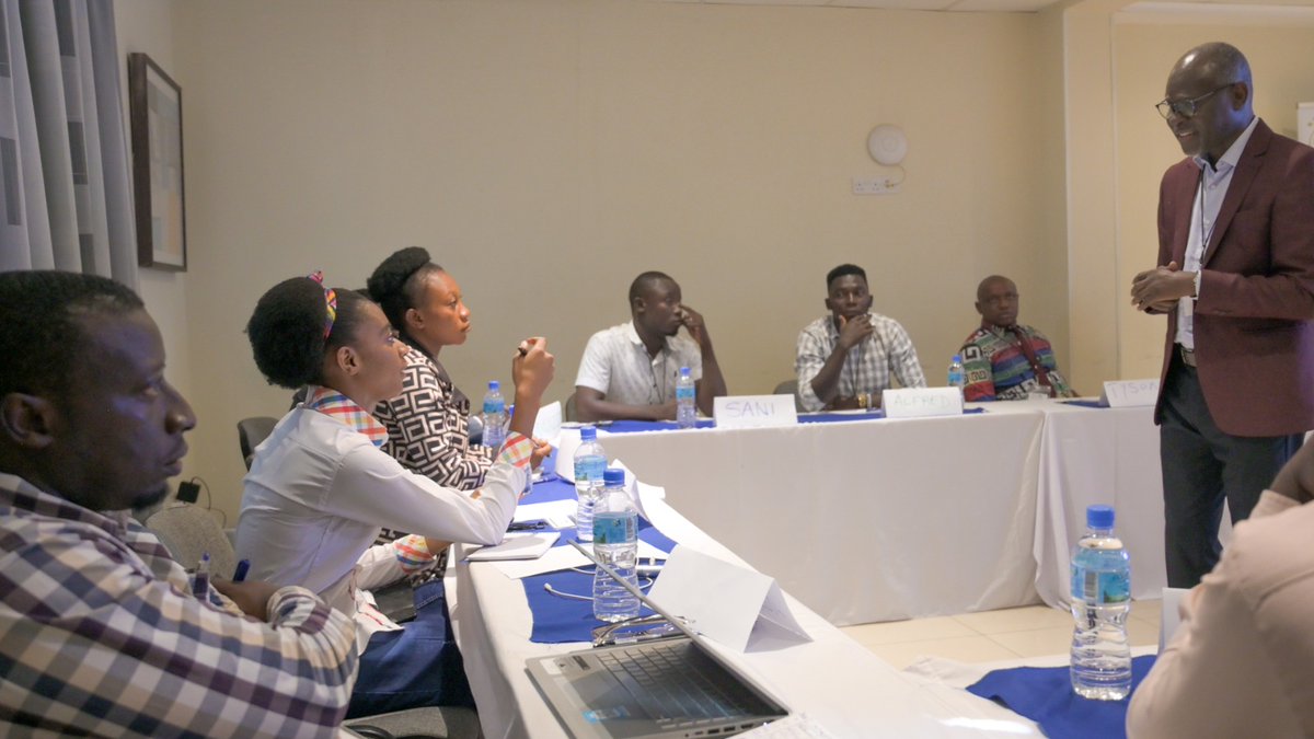 CenHTRO's tweet photo. Day 1 #SierraLeone media training with @JCOGT1 complete. Fellows learned and practiced deep research methods for producing accurate, fact-checked stories on #HumanTrafficking and heard from topical experts. 

Read more: https://t.co/p2sEXMwrv0 https://t.co/0qBsZLrDYQ