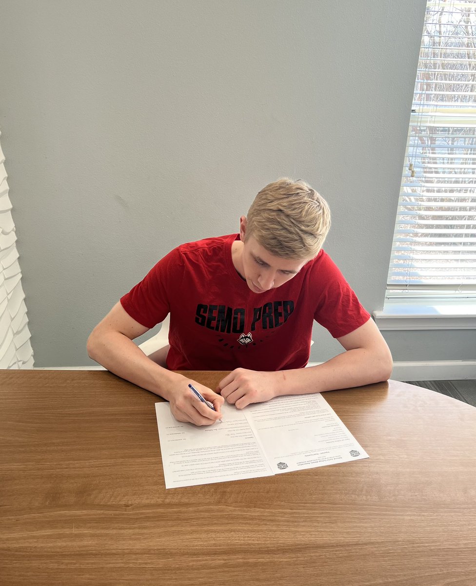 semoprepmbb's tweet photo. Congratulations to our very own Dylan Holt on committing to Northwest Kansas Tech Community College! We are proud of you and we know you will do great things! #committed #committedprep https://t.co/MXkEuuJLno