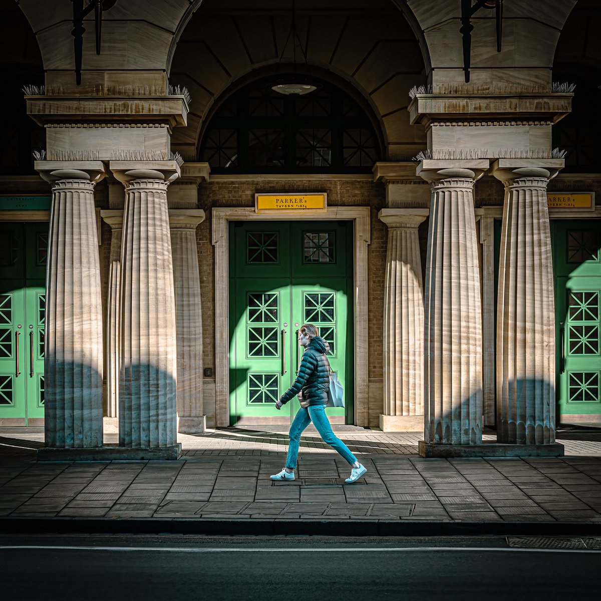 High contrast light outside Parker's Tavern Cambridge today. @parkers_tavern #cambridge #streetphotography #architecture #springsunshine #nikonz6ii #hotel