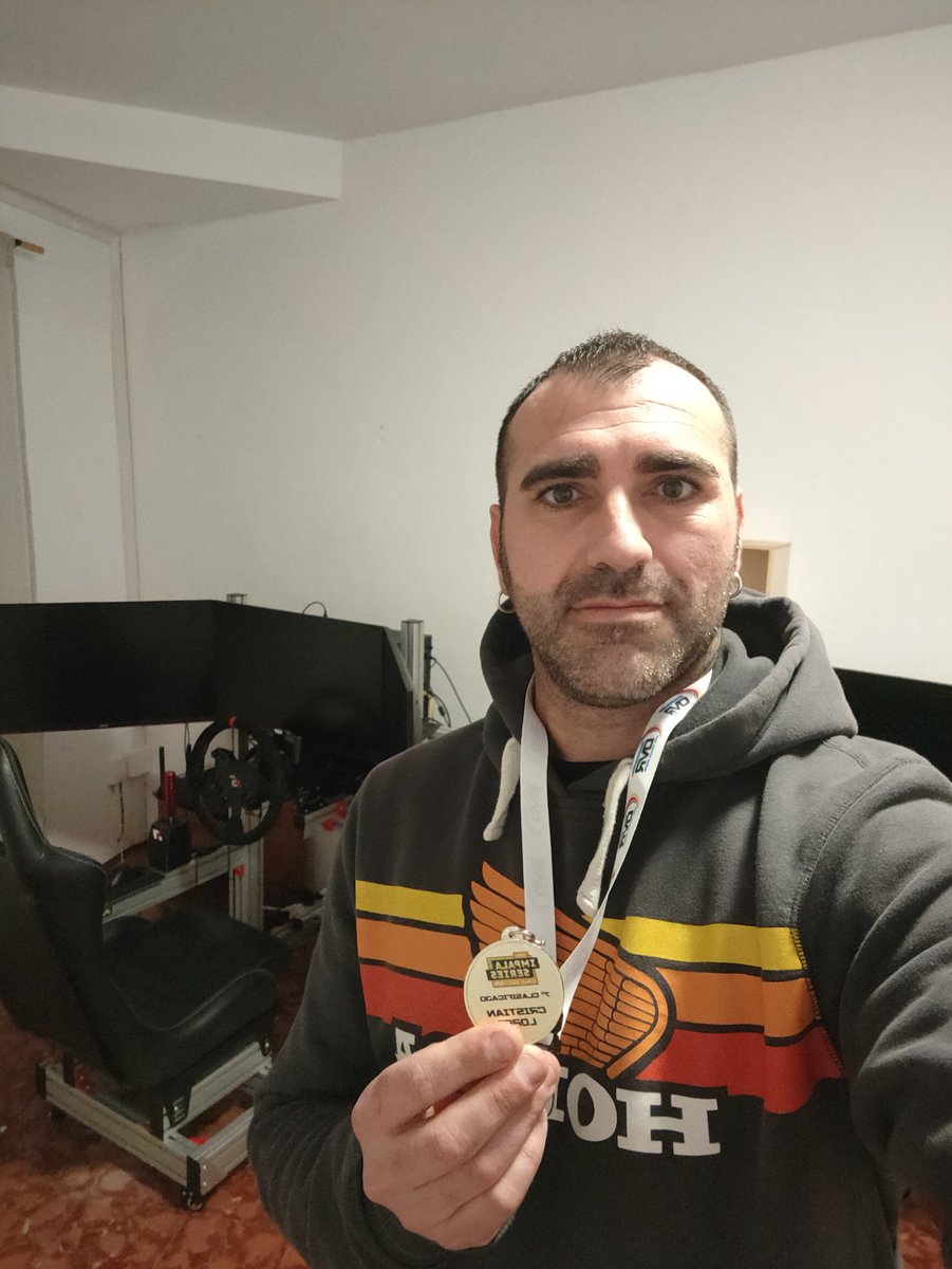 Cristian Lopez #Team R4S# tweet media