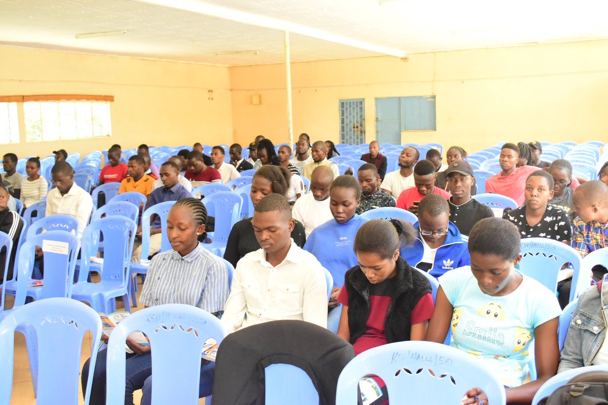 WedonthavetimKE's tweet image. Young people are not only victims of climate change.They are also valuable contributors to climate action.Therefore they must be actively involved in our climate conversations because they are agents of change &amp;amp; innovators. 
#Climateworkshop
#ClimateAction