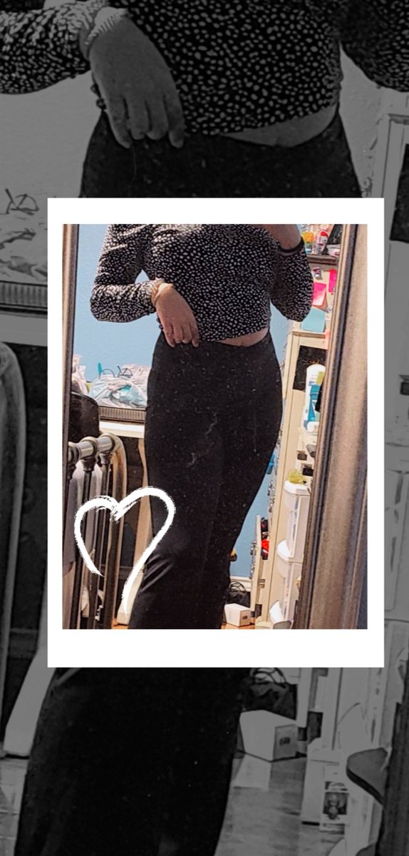 MnM01025's tweet photo. #WeekendFits 🖤 https://t.co/YofegNfveR