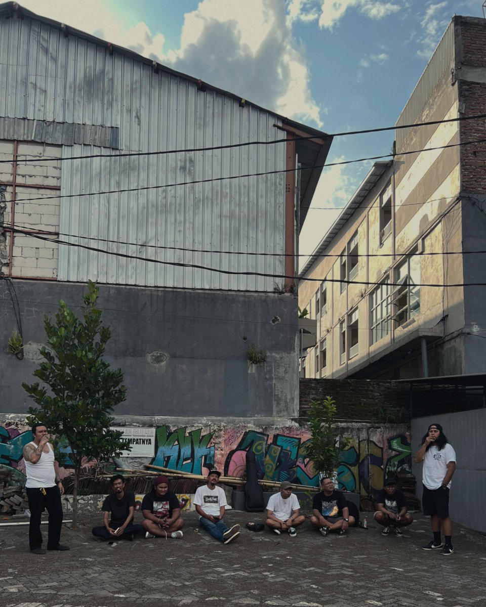 WATCHOUTHC's tweet image. Bersama kawan" di akhir pekan lalu