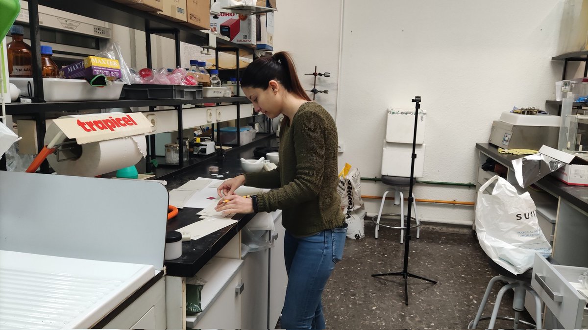 biomoluv tweet media