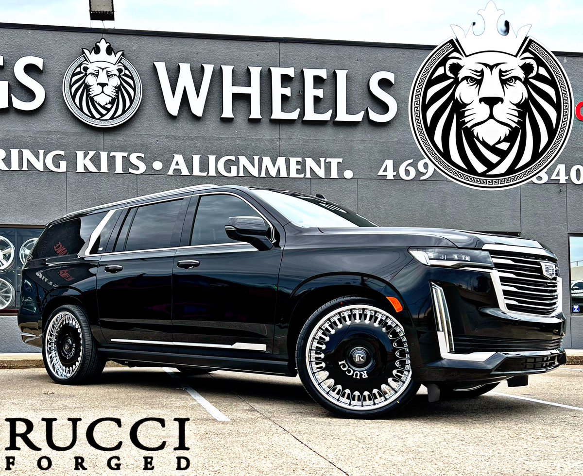 kingwtire6's tweet photo. 2023 Cadillac Escalade Platinum on custom painted 26" Rucci Miliardario and all wrapped up in 305/30R26!! #KingsWheels2 #SuspensionSpecialists #Cadillac #Escalade #Rucci #Miliardario #Luxury #Texas #Dallas #GreedyGrove #Buckner #EverythingsBiggerInTexas #RucciGetsYouCucci https://t.co/NCL0Xx7JzF