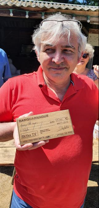 patmaillou94's tweet photo. en voiles rouge ces préférés sur la #RORC600 sur @VirtualRegatta pour rendre hommage a un homme d'une grande gentillesse ,devenu un ami ,fier de t'avoir rencontré mon ami Patplon des #INCBV https://t.co/A73qhhLxQU