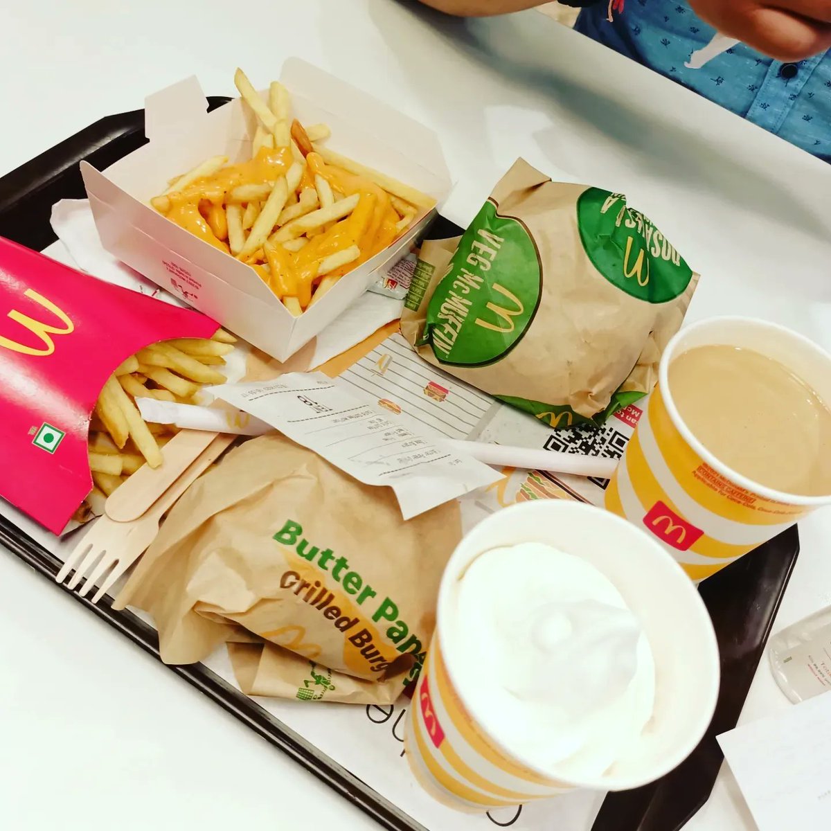 nehasaran90's tweet photo. Food+Me= Good Times https://t.co/6SOauxCoUe