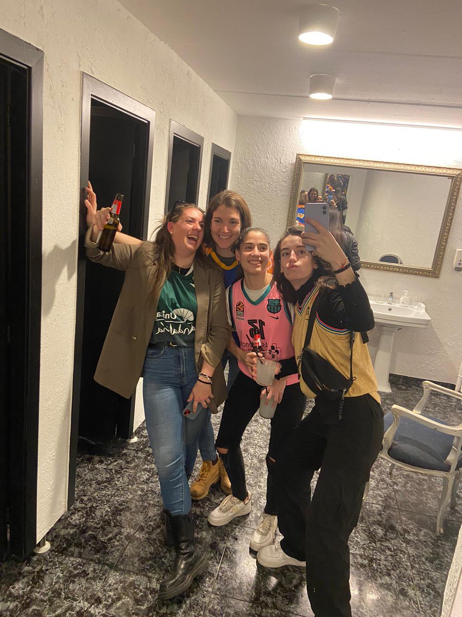 Marinaagv15's tweet photo. Copa Málaga ’24 ya te estoy esperando https://t.co/fGnpz03YHl