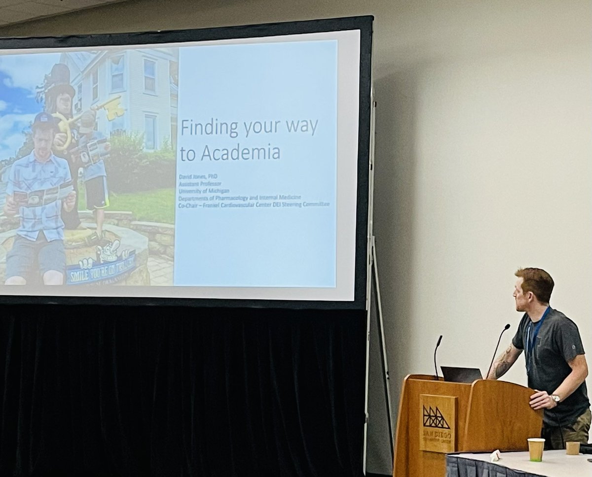 HollyAHolman's tweet photo. Special thanks to the outstanding panelists for sharing their career trajectories this morning at the #BPS2023 grad student breakfast!! @EphysWiz @ele_grandi_ @DocJasna and jeffreyschuab https://t.co/PP3pVZlWDD