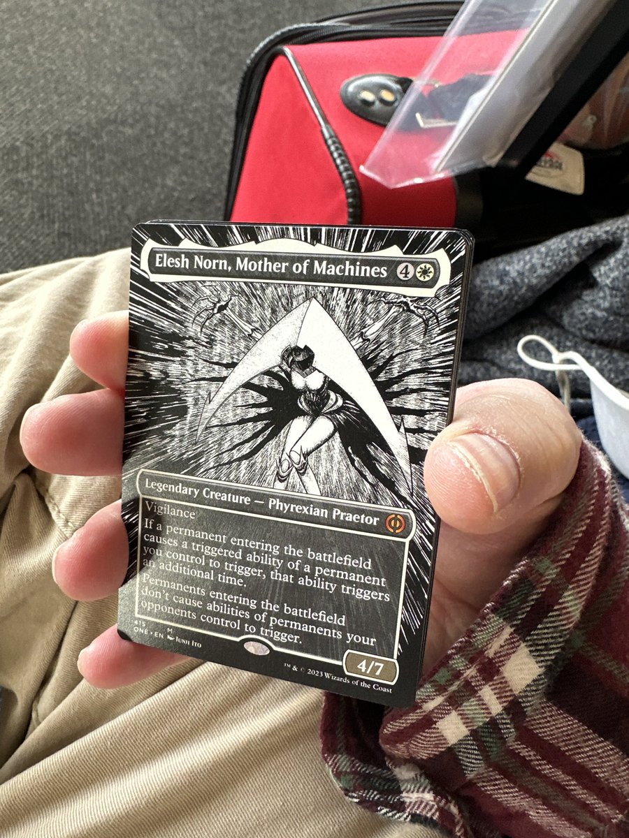 Just pulled this waiting for my train and need to cover #MCPhilly expenses. #MTGONE #MTGMOM 

Bidding starts at $90 shipped with tracking