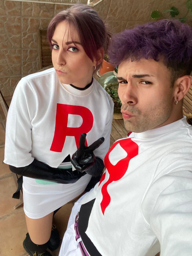 IldeeSc's tweet photo. prepárate pikachu, vamos a por ti https://t.co/gYrOXEdKgV