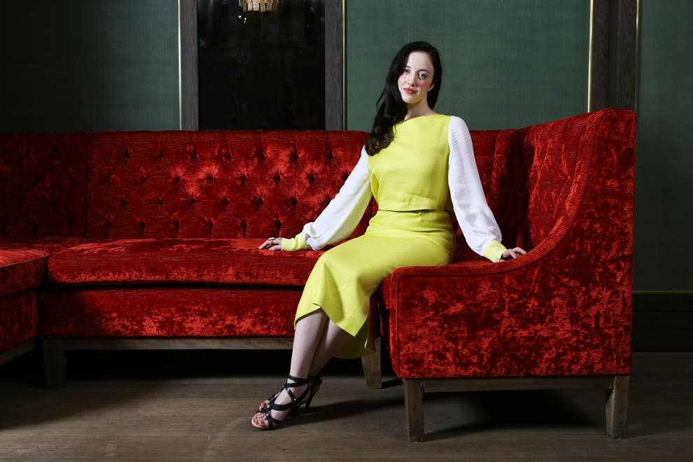 AndreaRiseb's tweet photo. Tell me.
#AndreaRiseborough #british #actress https://t.co/JdIVR4RO7X