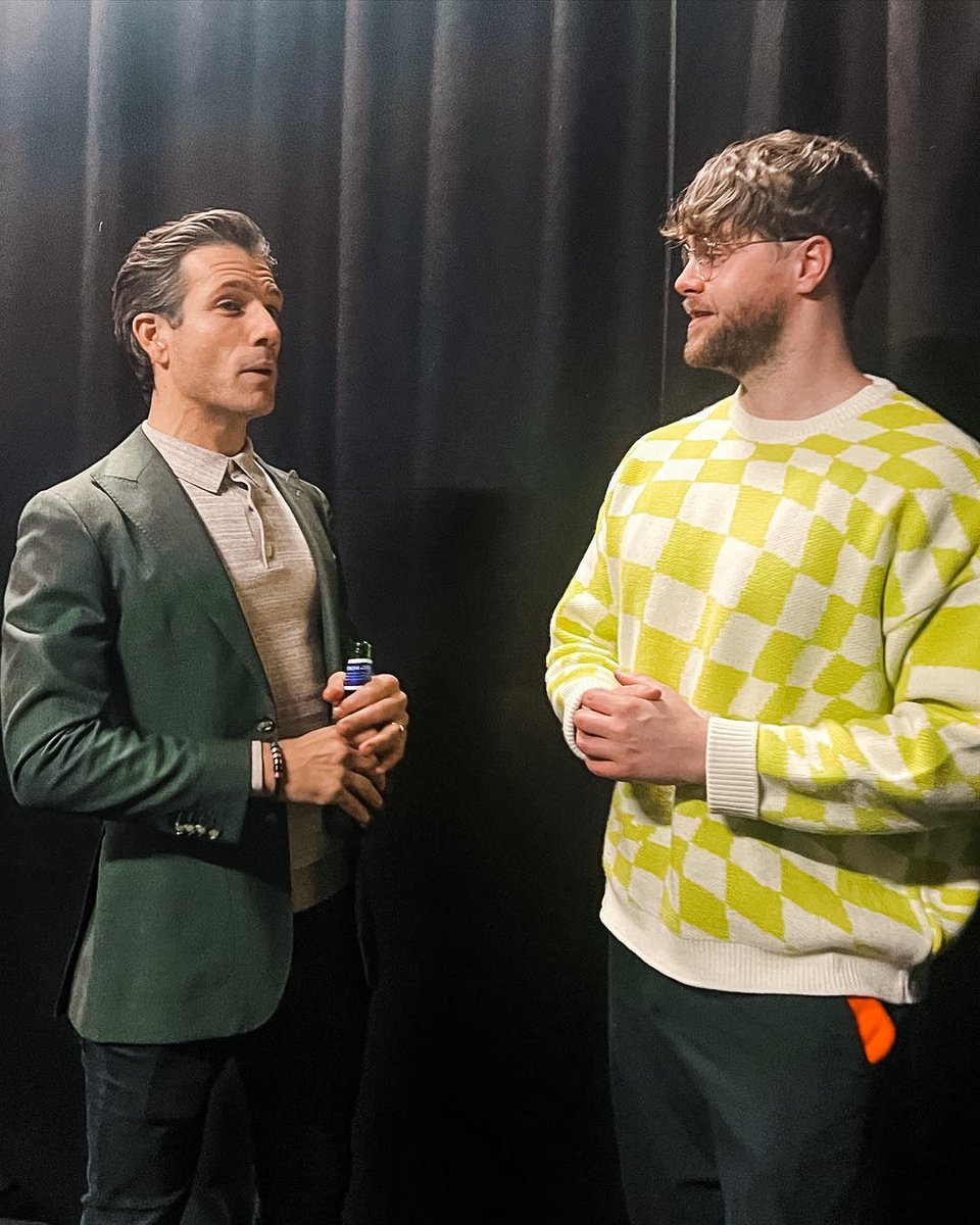 “Two legends in one pic… <a href="/dannymaconline/">Danny Mac</a> x <a href="/JayMcGuiness/">Jay McGuiness</a> 👏🏾👏🏾 two of my favourites in one pic… this is a show waiting to happen (this is NOT a show announcement)”
-
📷 Oti Mabuse on instagram