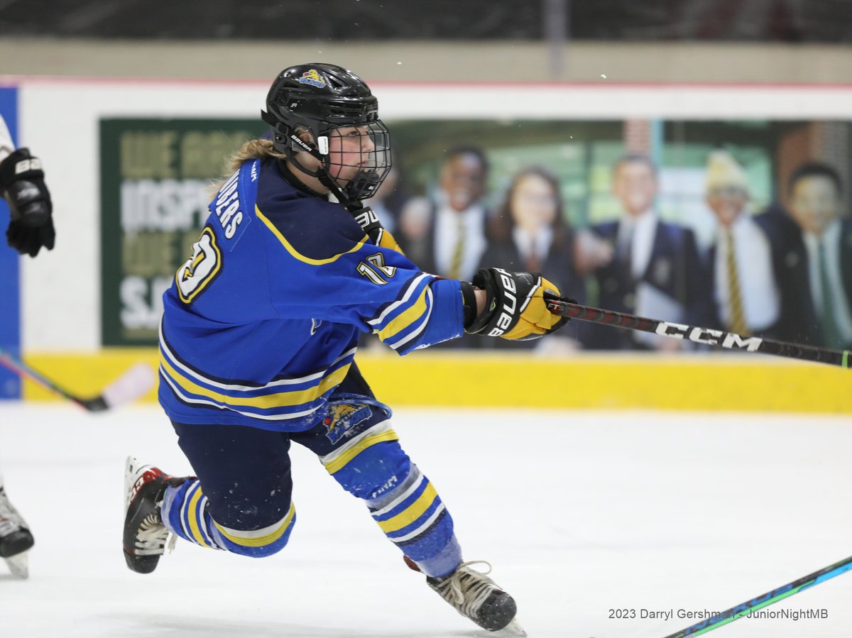 darryl_gershman's tweet photo. A few more photos are from the January 28th  @FWSSChallenge game between the @WinnipegAvros and @westmanAAA at the @hockeyforallctr. More photos on my FB page.
@MFHLU18AAA 
@IceWaveMB https://t.co/1sMUYGffHC