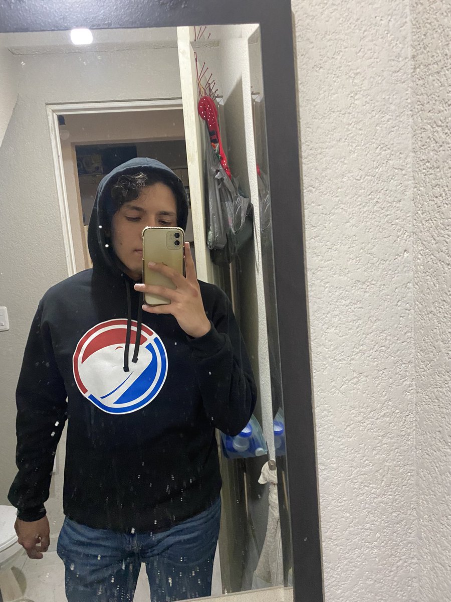 ty <a href="/chocodr1lo/">Chocodrilo</a> <a href="/fightnightmx/">FightNightMX #TheOffSeason</a>                       Una disculpa por el espejo sucio