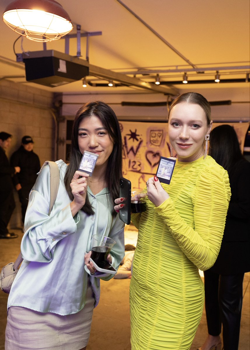 bigaxon's tweet photo. 4/ There was so much room for activities! #WoWLA meetup attendees enjoyed a 4hr DJ set, ping pong, roving polaroid photos, food and drink and more… 💜 https://t.co/ddVTUFMv88