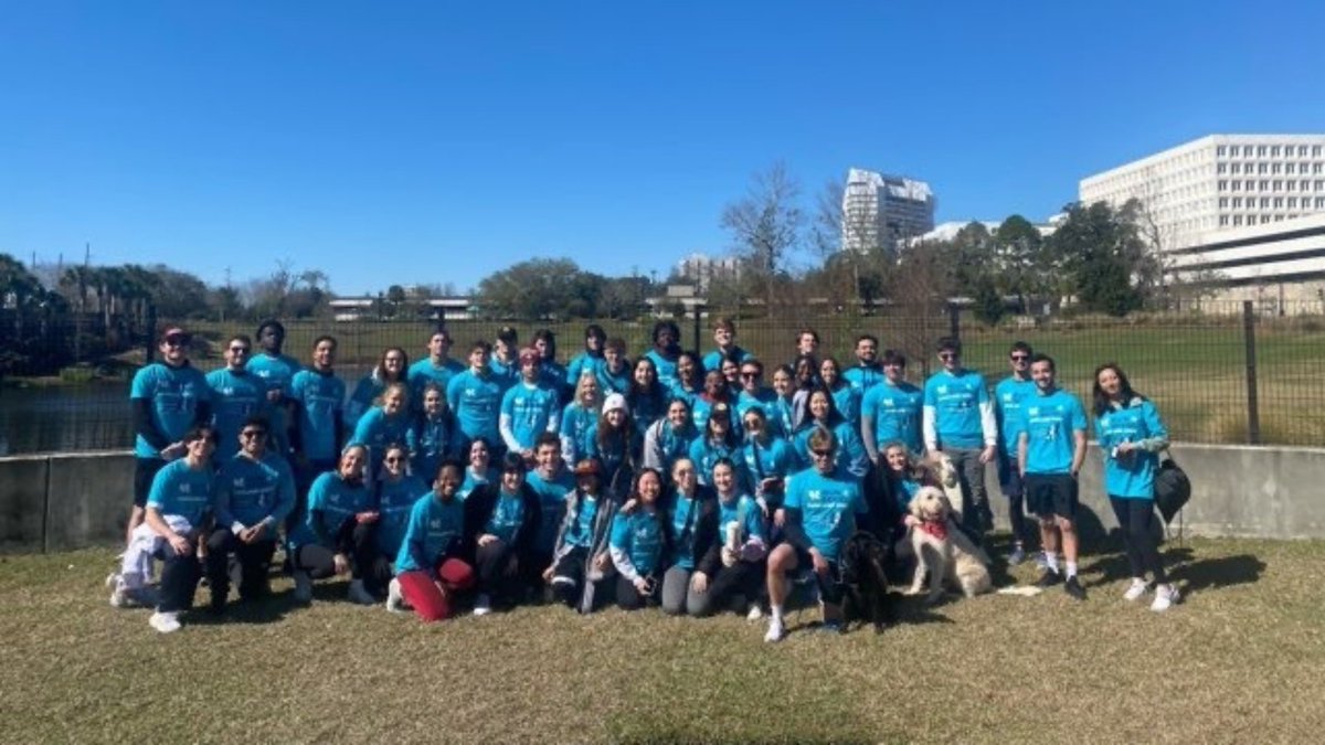 Run4Beigel's tweet photo. It was a fantastic day at @Run4Beigel at @offcial_FSU as Lizzy Eaton and 60+ friends gathered early and ran virtually!
Thank you all for supporting the #SJBMF mission and keeping Coach Beigel's memory alive π
#RUN4BEIGEL #runwithscott https://t.co/KIK4beiD9J
