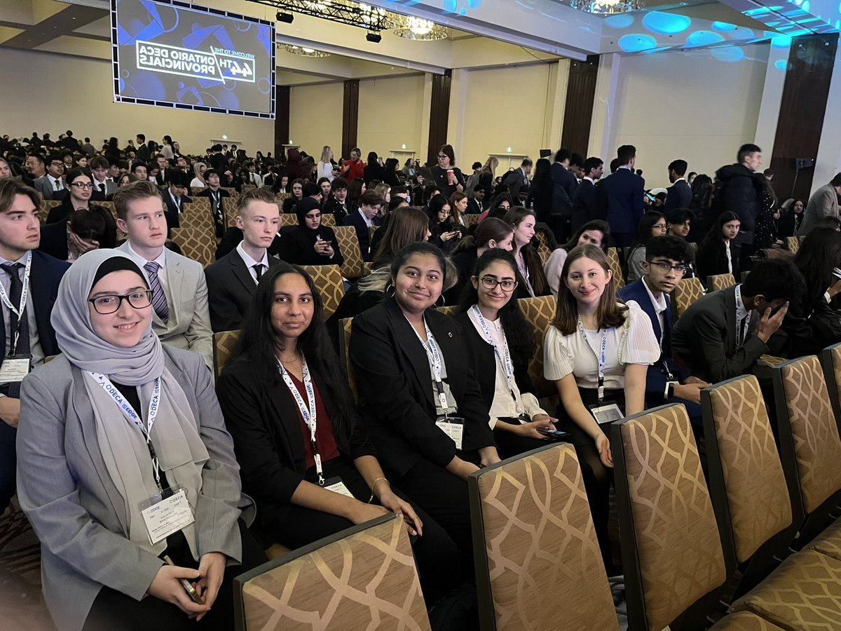 Kelly Nault-White tweet media