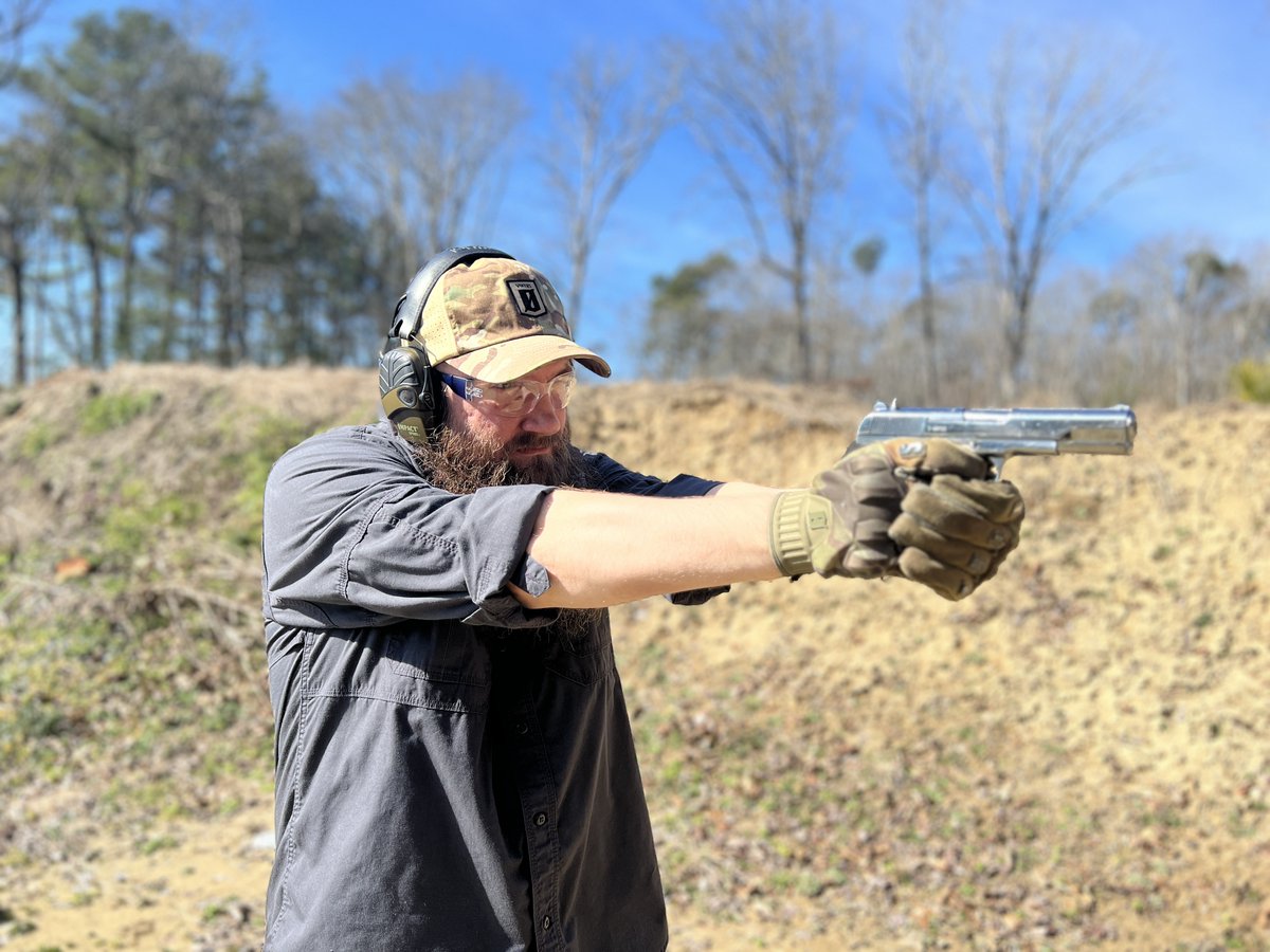 AtlanticFirearm's tweet photo. The @zastavaarmsusa M57 Tokarev is the epitome of #oldschoolcool ...throw some nickel on there and you're cookin' with gas! #m57 #tokarev #classicpistol #zastava #atlanticfirearms  @atlanticfirearm #eyespeeled https://t.co/OuuQ5YDwHh