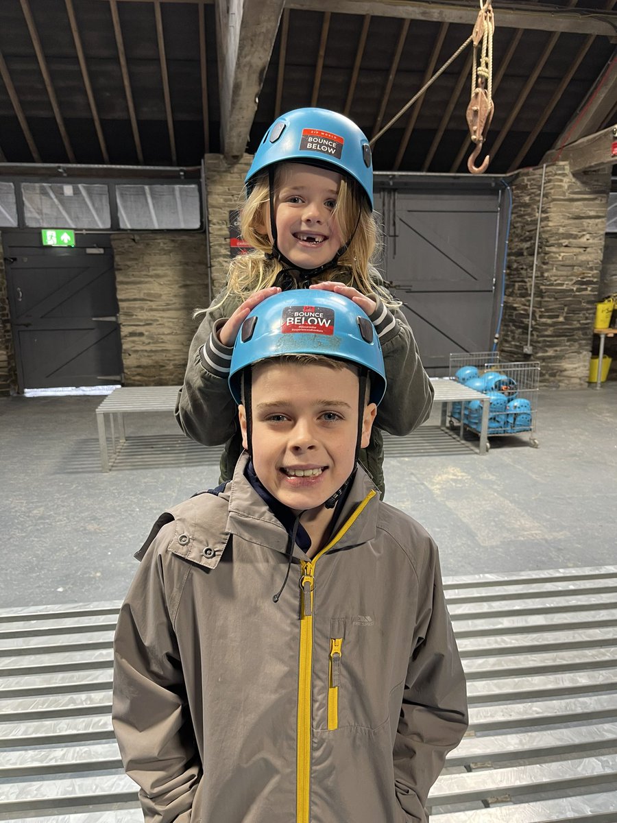 EvsNo8's tweet photo. An adrenaline filled day experencing @ZipWorldUK with my two, riding thru the forest on the #forestcoaster, in the caves at #bouncebelow and finished up high in the trees π² #treehopper @eryrinpa ππ»πͺ #HalfTerm π΄σ §σ ’σ ·σ ¬σ ³σ Ώβ°#zipworld https://t.co/6mkTx1ZcAw