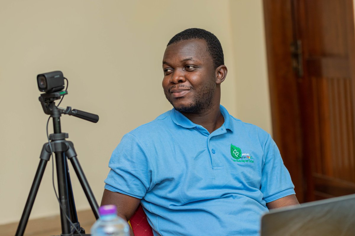 Opiah_Mensah_'s tweet photo. It was great engaging with team members @350groc capacity building workshop last weekend in Accra. #350Ghana @350 @350africa #RE4CC #GoGhanaGoRenewable https://t.co/IpAx3cmV0s