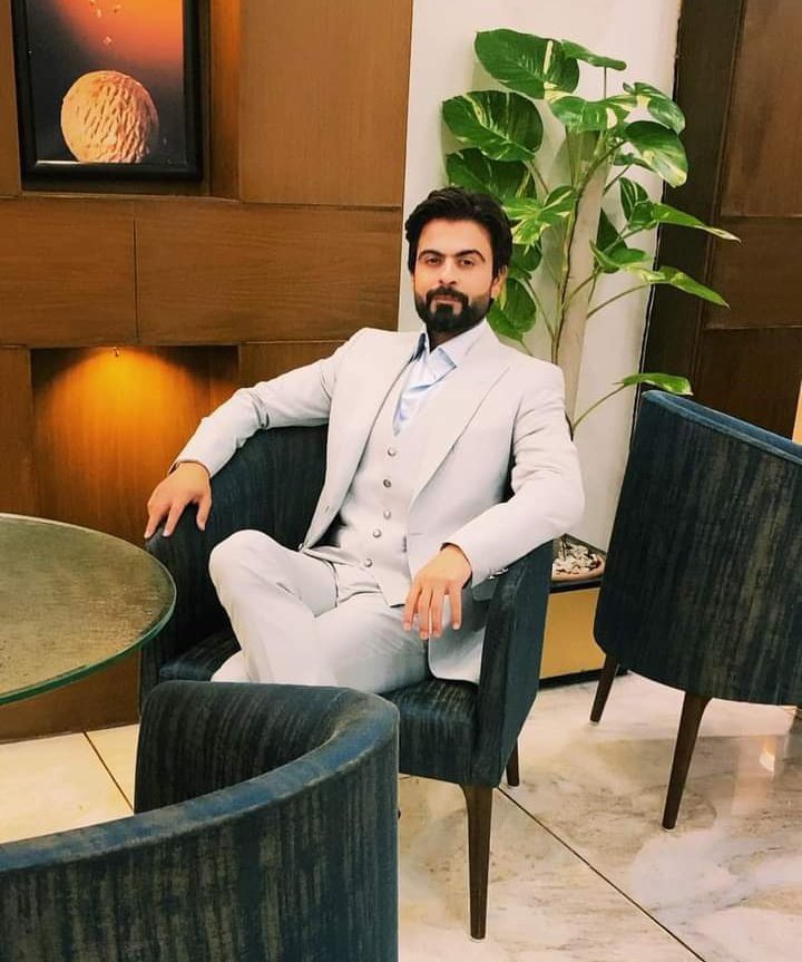 MalikShahzadGu4's tweet photo. ▇▇▇▇▇▇▇▇    𝐒𝐖𝐀𝐆   ▇▇▇▇▇▇▇
@iamAhmadshahzad 

𝐧𝐨 𝐎𝐧𝐞 𝐈𝐬 𝐋𝐢𝐤𝐞 𝐘𝐨𝐮
𝐂à𝐧𝐧𝐨𝐭 𝐁𝐚𝐭𝐭𝐞𝐫 𝐓𝐡à𝐧 𝐘𝐨𝐮

#AhmadShahzad  #ImranKhan #PZvQG  #BabarAzam𓃵  #PSLClassico https://t.co/hkWqZLv3kN