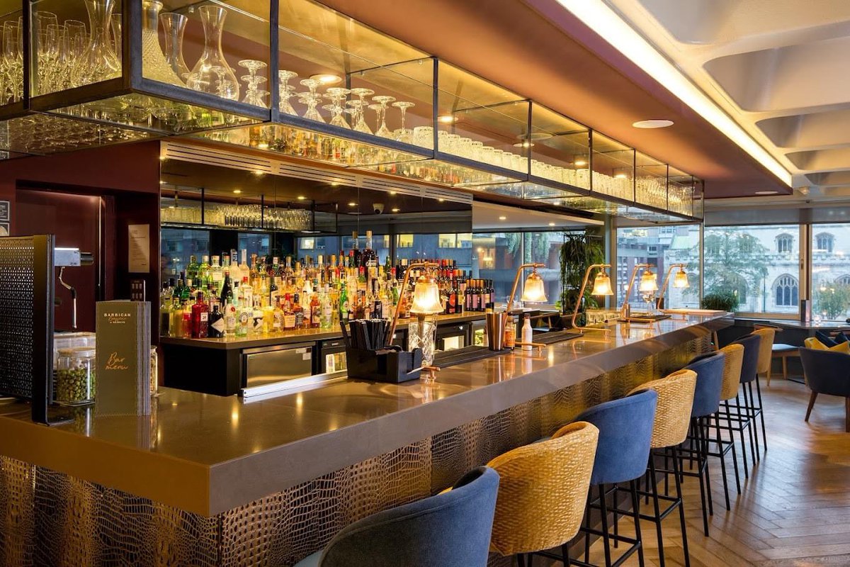 DeFrae1's tweet photo. DeFrae Contract Furniture worked with the team at Searcys to refurbish the brasserie restaurant.

Find out more here https://t.co/IF9rxEa6Ai

#restaurant #furniture #barstools #restaurantfurniture #contractfurniture #restaurantdesign #barbican #london https://t.co/Xm6tWQM5KF