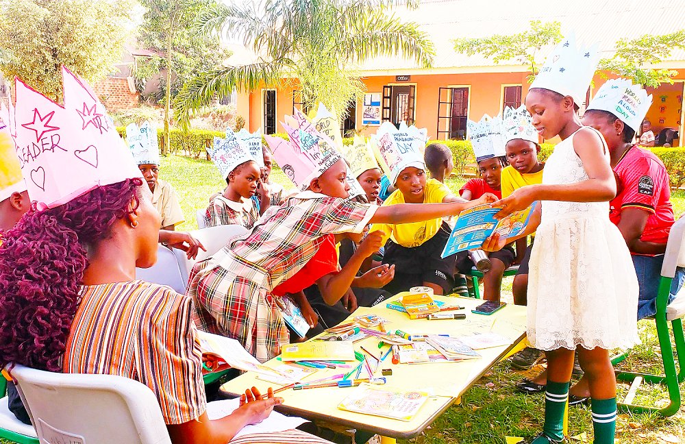 Here are some fantastic #ReadAlouds conducted both in groups and pairs at Imani Academy - Nansana.
This was was an engaging session and great way to share stories, knowledge and also inspire other members to....

#WRAD2023 #reading #storytelling #storysharing #MWFellows