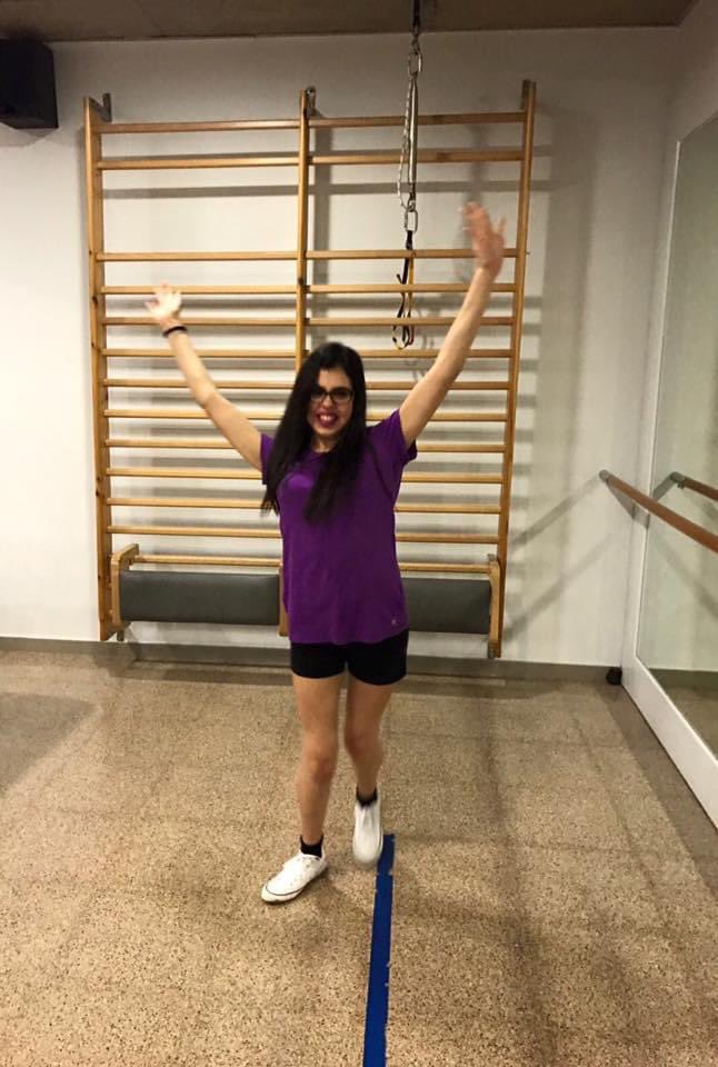 annaplanas_'s tweet image. L’Anna dels 3 anys: Va aprendre a caminar amb dues crosses.

L’Anna dels 5-7 anys: Va aprendre a caminar amb una sola crossa.

L’Anna des dels 9 anys aproximadament fins a dia d’avui: Camina trossets sola, i va per casa sense crosses anant de paret en paret.

SEMPRE GUANYANT👣🥹