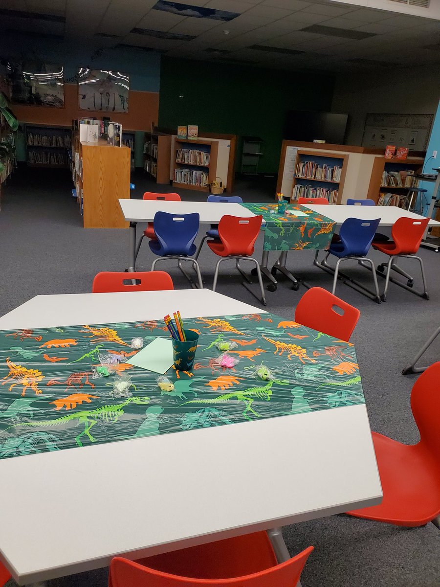 Melanie Solis (@swesprincipal) on Twitter photo Spicewood teachers spent the morning Digging into Data! <a href="/SpicewoodPYP/">Spicewood Elementary</a> <a href="/RoundRockISD/">Round Rock ISD</a> Spicewood teachers spent the morning Digging into Data! <a href="/SpicewoodPYP/">Spicewood Elementary</a> <a href="/RoundRockISD/">Round Rock ISD</a>