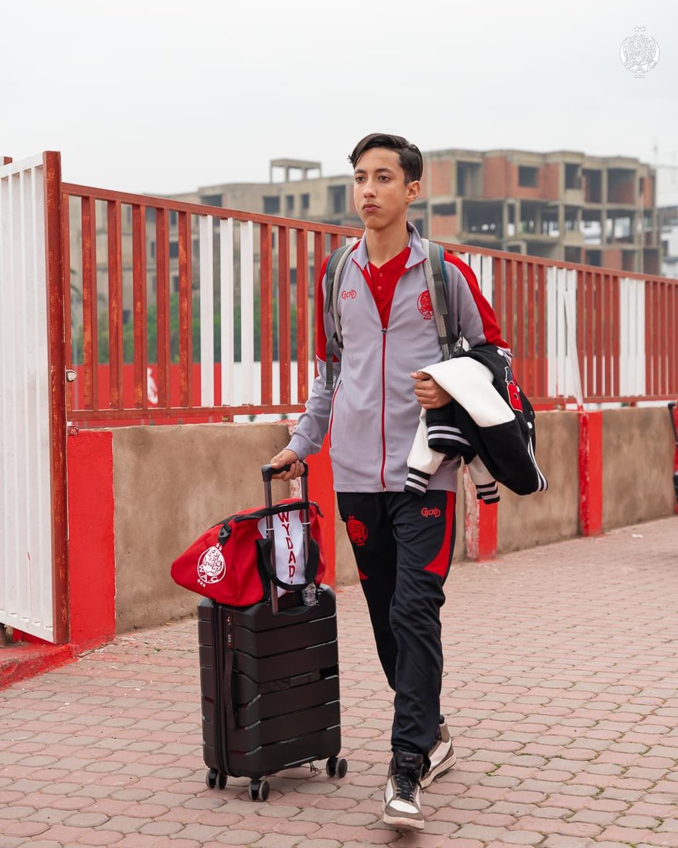 MickyJnr__'s tweet photo. This is how Wydad AC U-15 side travel around for games. 🇲🇦❤️

Love that branding. 😍

Can you compare them to some Premier League clubs in your country? 

#AfricanFootball
#DimaWydad https://t.co/ZHtobU6Mjd