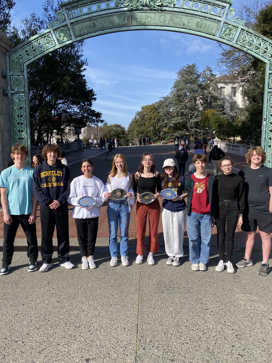 WCHSDebate's tweet photo. After 5 long days of debate the Cal Round Robin and Berkeley Tournament are over!

DK finished in the round of 16

HS finished in the round of 32

All the sophomores won at least two debates at their first in-person national tournament. 

Lots of debates, friends, and good food! https://t.co/kHxtxncVEM