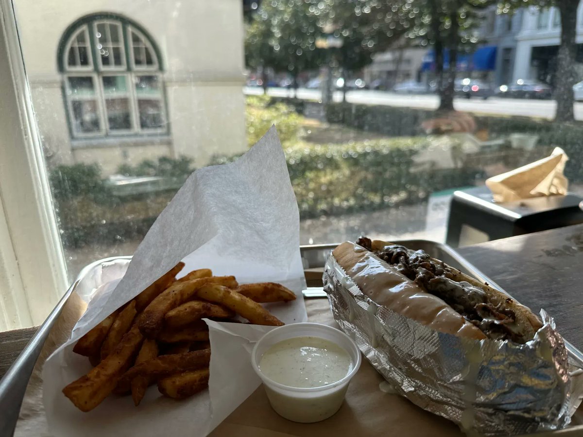 Travel_Butlers's tweet photo. We can’t make a trip to Hot Springs without dining at Superior Bathhouse Brewery!

@VisitHotSprings 
@SuperiorBrewery 

—

#HotSprings #Arkansas #TheNaturalState #VisitHotSprings #HotSpringsNationalPark #BathhouseRow #SuperiorBathhouse #SuperiorBathhouseBrewery #HotSpringsOnTap https://t.co/bosVMdybnU