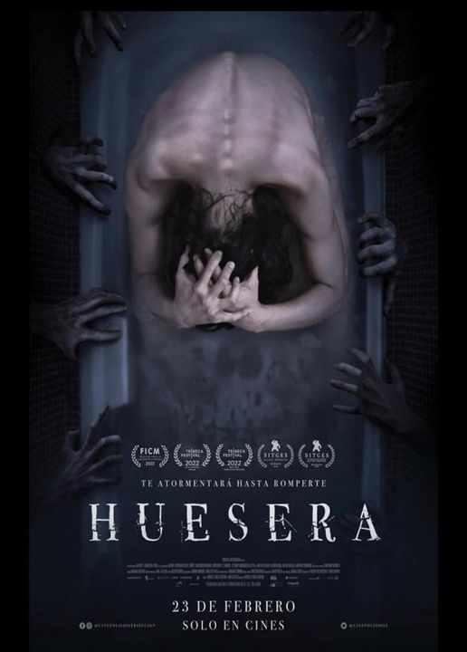 misshorrorqueen's tweet image. My week will look like: 

yay or nay? #horrorfam #horrorcomunity