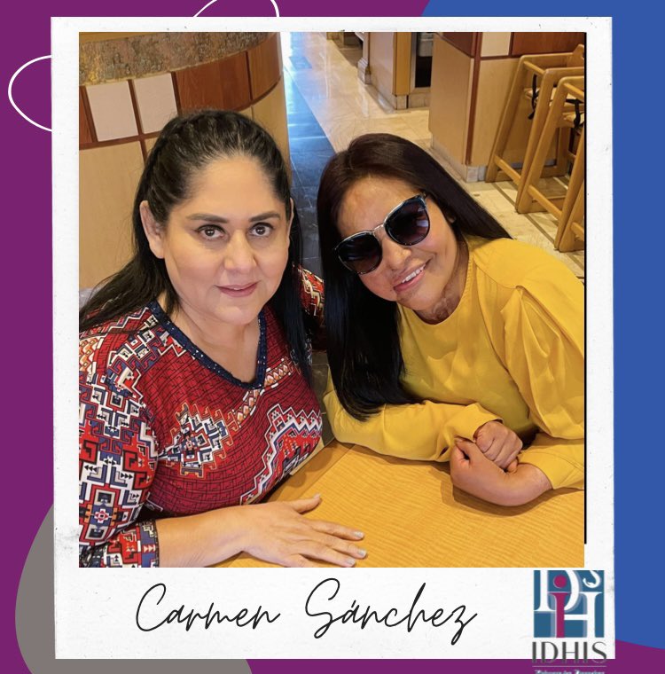 IDHISmexico's tweet photo. #tbtback🔙 @DivaGastelum “Conocí a @CarmenAnchez y escuchar cómo ha sobrevivido y ahora encabeza la lucha por la justicia para mujeres que fueron agredidas y marcadas con ácido, de las peores violencias de género”.
#PrimeroLosDerechos 
#JusticiaParaCarmen
#AltoALaViolenciaÁcida https://t.co/Es7Yd8dokc