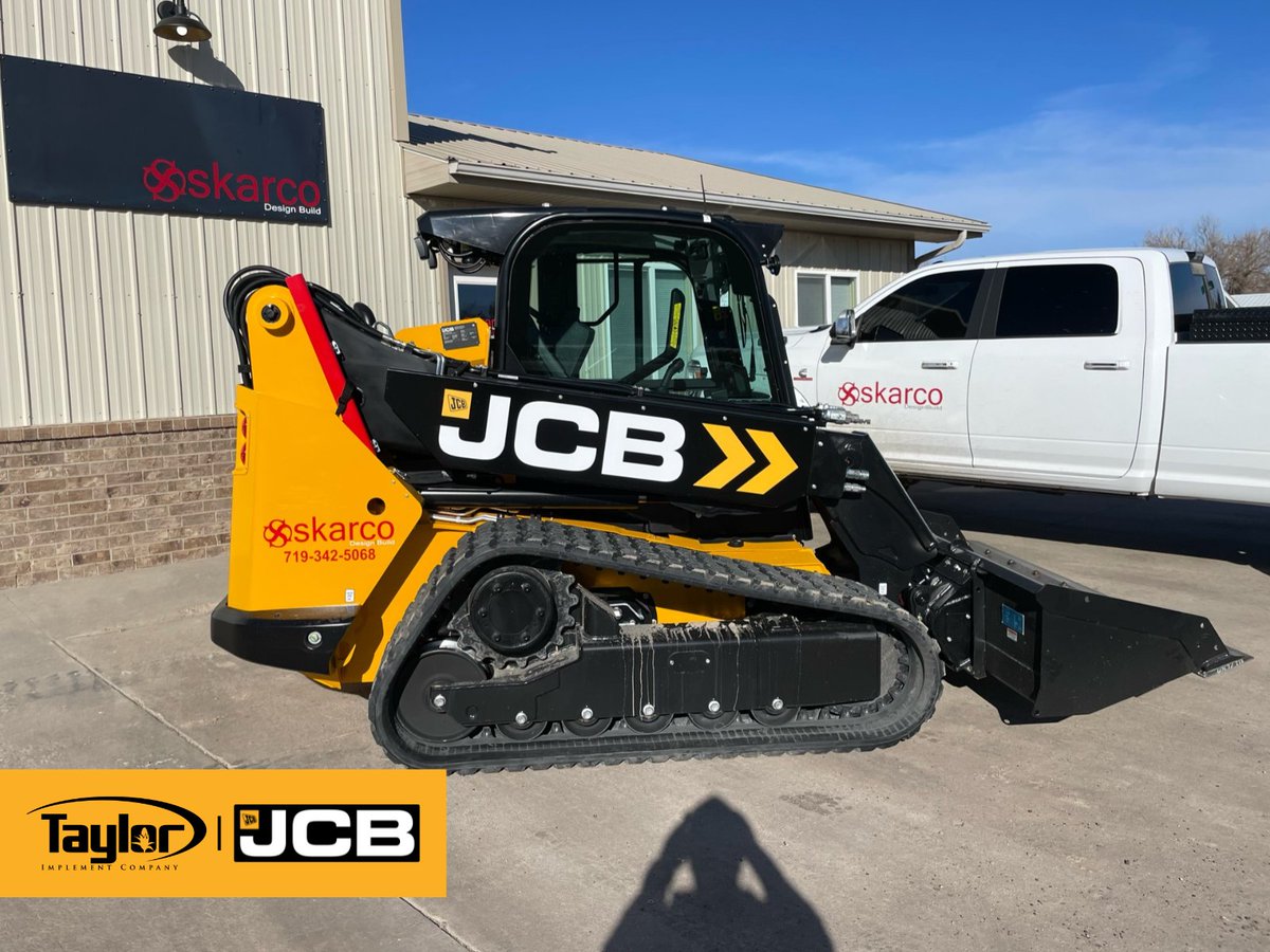 TaylorImplement's tweet photo. Congrats to Skarco Design of Burlington, CO, on the recent purchase of two @JCB Teleskids! π
Fun fact: Skarco is responsible for the design and build of our Yuma, CO, store, as well as our fourth store currently under construction in Granada, CO.
#TaylorImplement #JCBMoment https://t.co/scprOuFpBJ