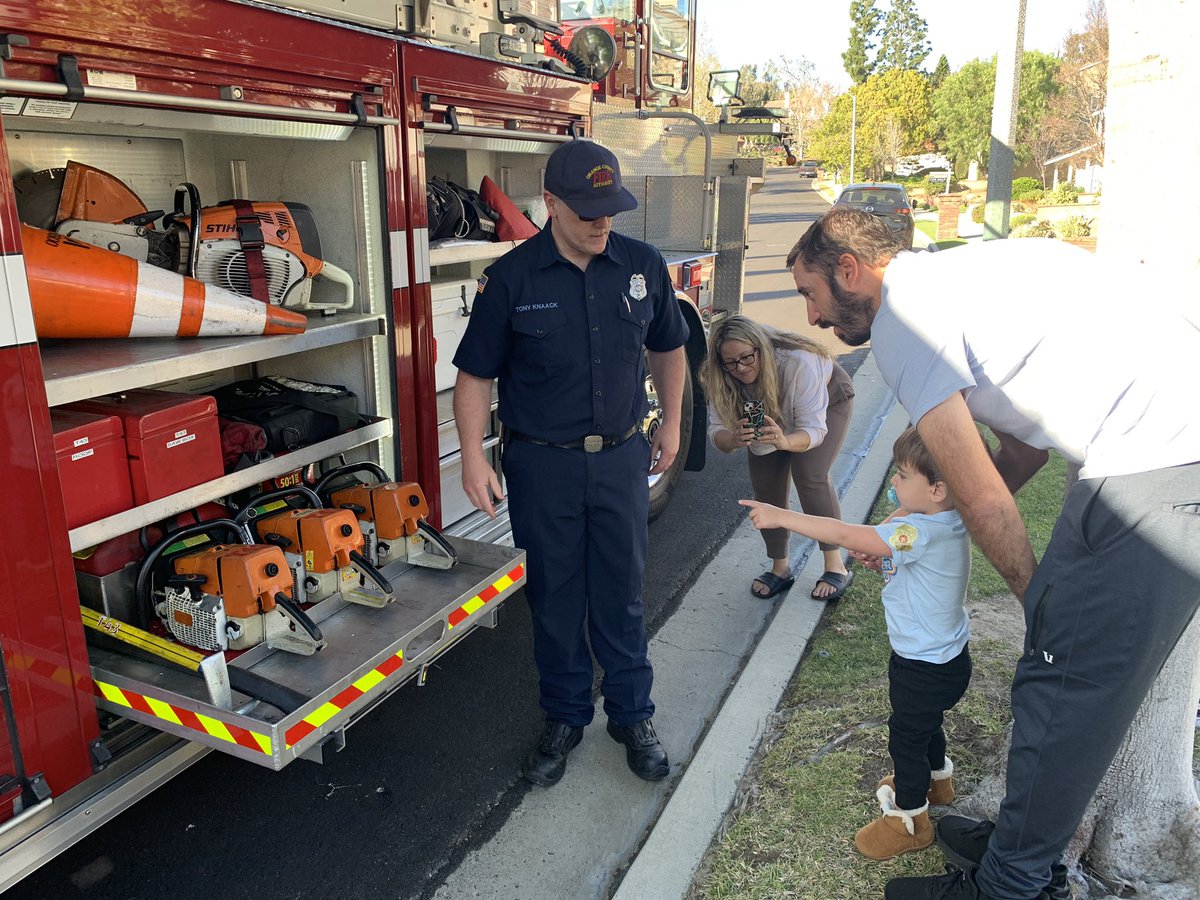 OCFireAuthority's tweet photo. North Tustin - What a wonderful day as OCFA firefighters welcomed home Rafi who was born at 28 weeks and has spent almost 10 weeks at CHOC’s NICU in Orange. Rafi was greeted by family, friends, &amp; OCFA FFs. Rafi received fabulous care at CHOC and now is home &amp; very healthy. https://t.co/x8Ppb0YzUu