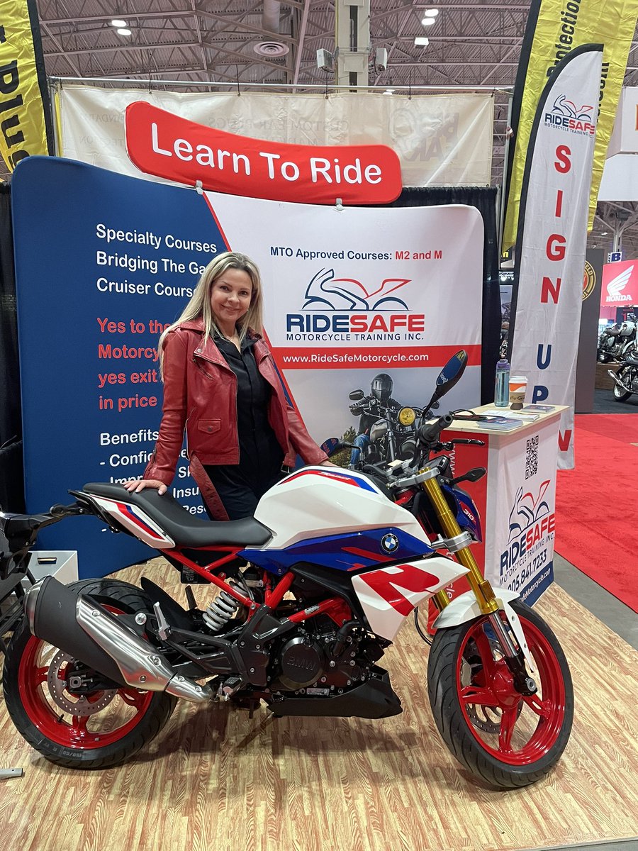 ridesafe_ca's tweet photo. #BMWMotorsport #r310 #bmwmotorrad @BMWMotorrad #Toronto https://t.co/jQVtM3rOnX