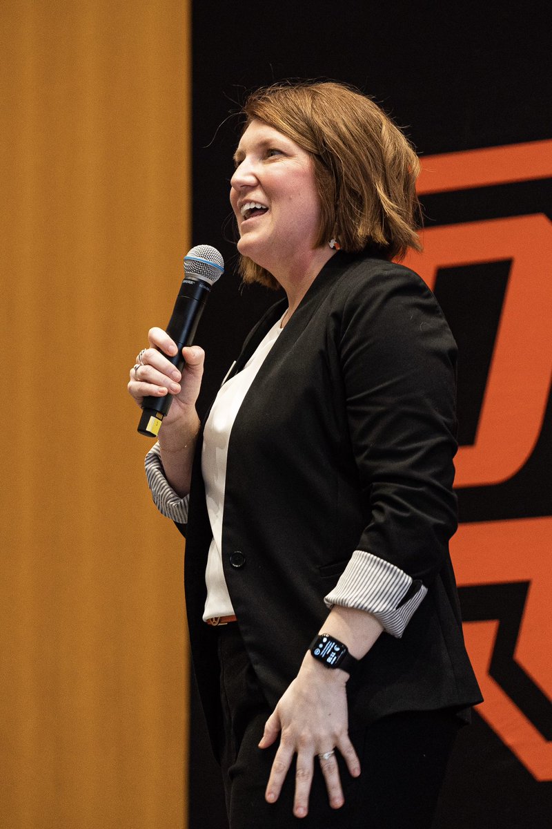 SpearsBusiness's tweet photo. The next generation of Spears students learned all about the #PowerOfPersonal at Admitted Students Day. https://t.co/V403aF5b59