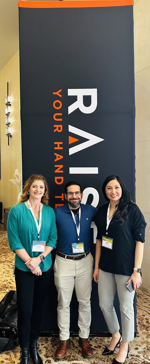 𝗝𝗼𝗻 𝗙𝗹𝗼𝗿𝗲𝘀 tweet media