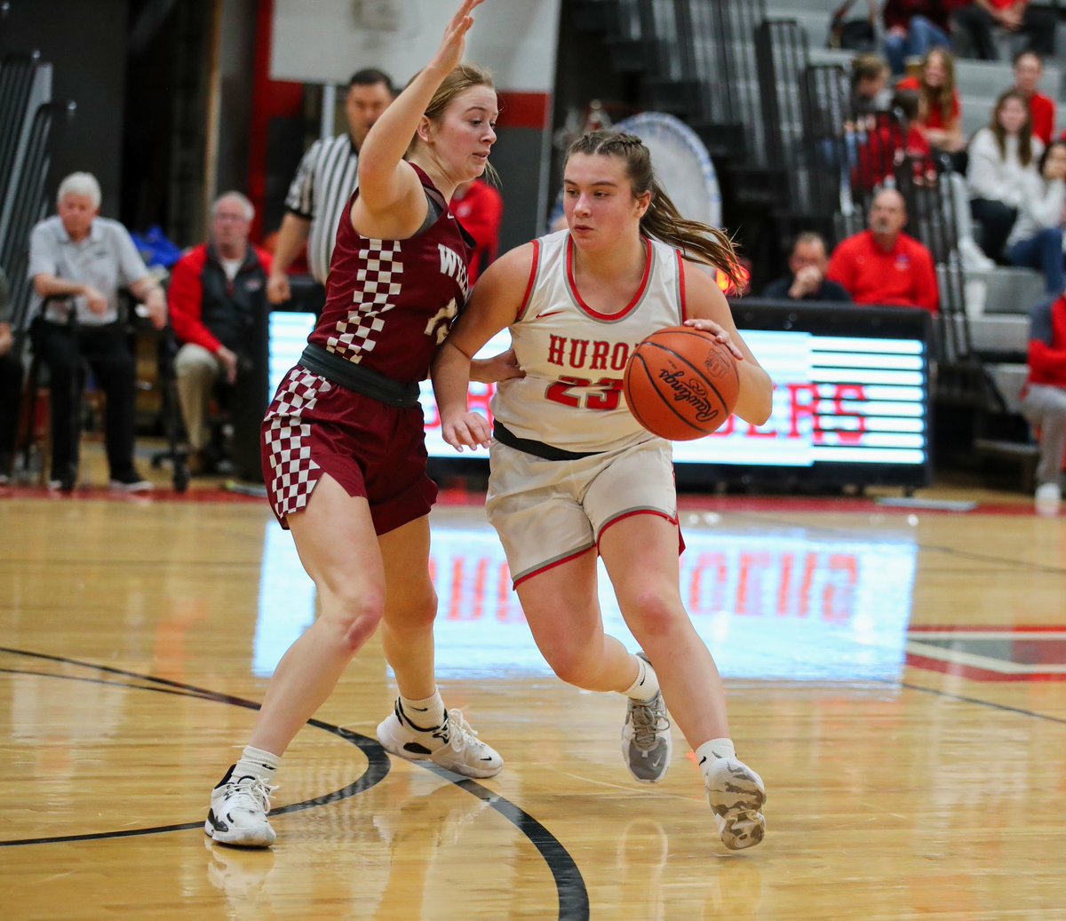 A huge shout-out and congratulations to the following Tigers for being selected to the All-SBC team:

1st Team - Mia Hurst (Sr) <a href="/Miarahurst2413/">Mia Hurst</a> 

2nd Team - Caylin McCormick (Sr) 

Honorable Mention - Jessica Holsapple (Sr) <a href="/jess_holsapple/">Jessica Holsapple</a> &amp; Addie Lacivita (Fr) <a href="/addie_lacivita/">Addie LaCivita</a>