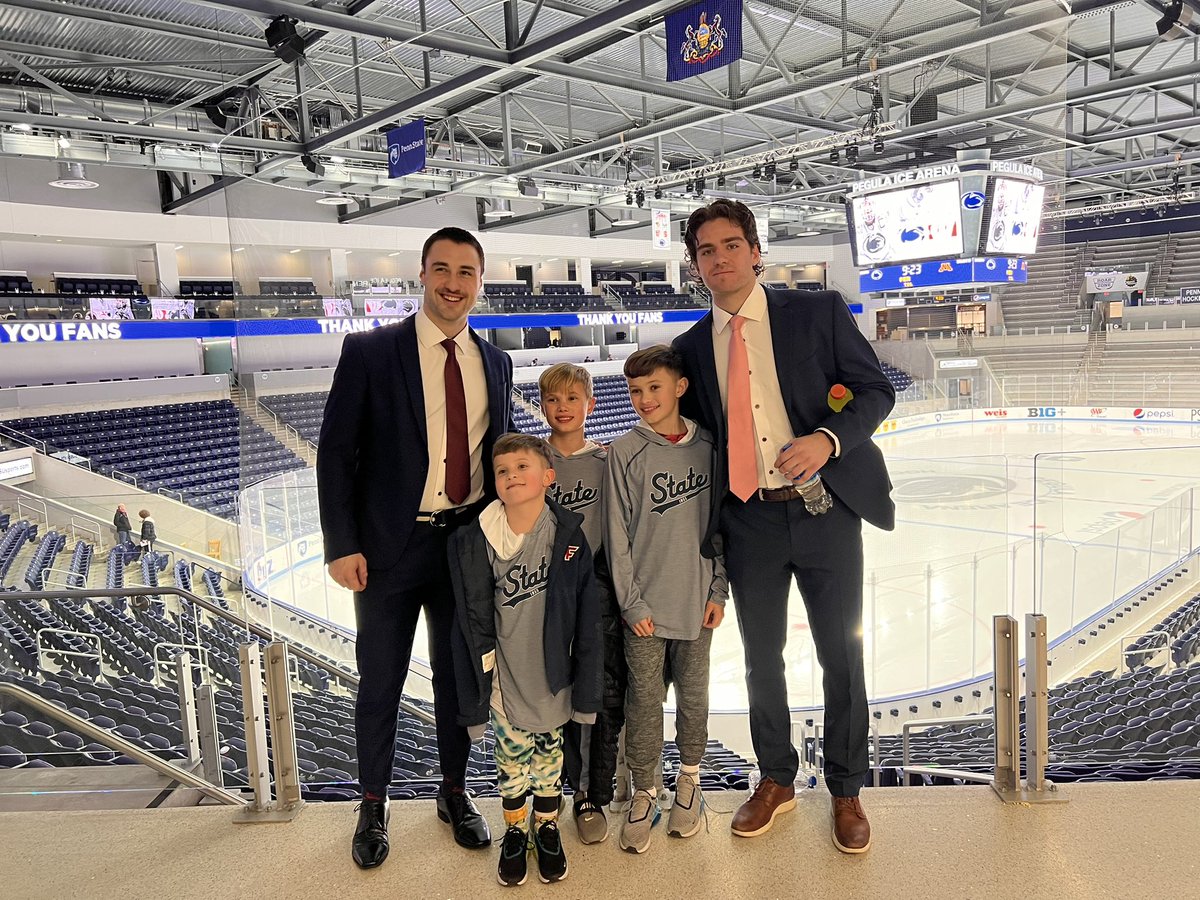 The Hockey Path tweet media