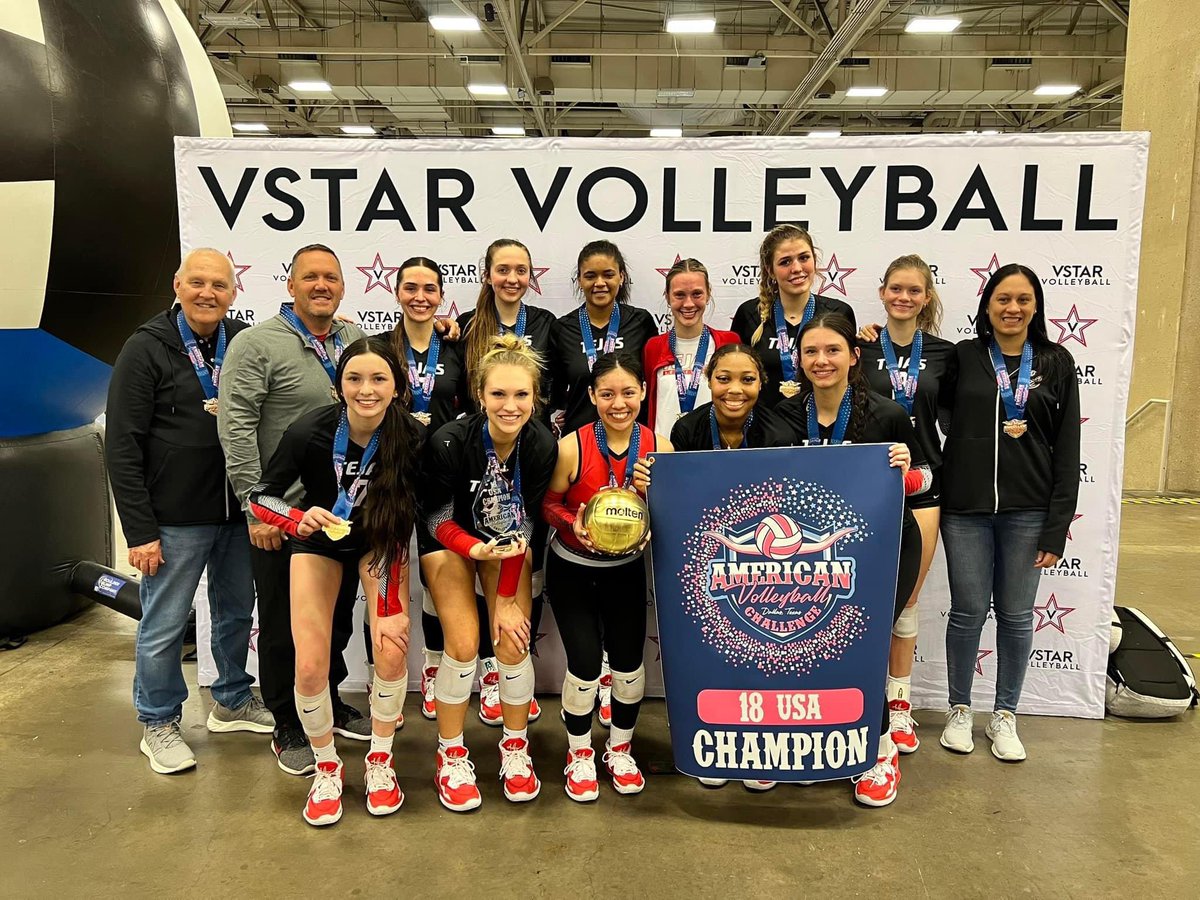 Mari2023h's tweet photo. GOLD BALL season!! Qualified ✔️.

@Tejas_VBC @ntrvolleyball #TejasVBC #Tejas18Black https://t.co/7O5xIIMTU7