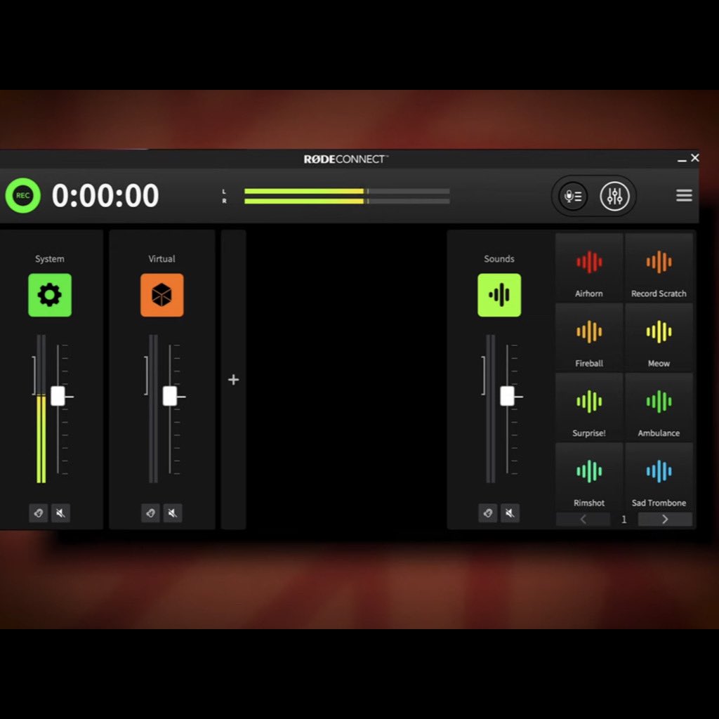 podcastmeister's tweet image. What?!? @rodemics #NT1 5th Gen has now not only the well-known flat response, large diaphragm condenser capsule with 4dbA self-noise, but also a USB-C port? IN THE XLR-port?!? With #32bitfloat recording?!? And how does this new #RØDEConnect UI look like???Merged with #Unify?!? 👀