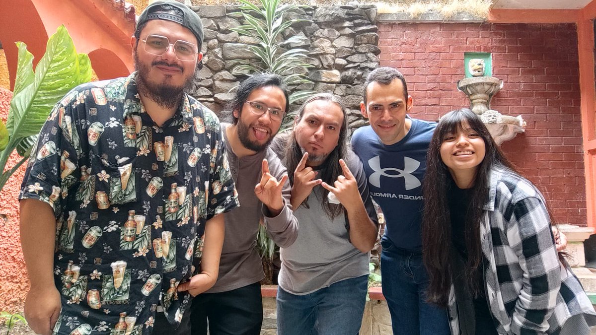 ContemporaneaGT's tweet photo. Andamos listos para el concierto de este próximo sabado 25 de febrero!
Jardín Secreto
6pm
Q50
4 bandas 

1 Marimba Contemporánea 
2 Patojo Loco
3 The Claps
4 Arise From Agony

Lleguen lleguen!!🤘😁

#Musica #Marimba #marimbacontemporanea https://t.co/TqolvLqKhi
