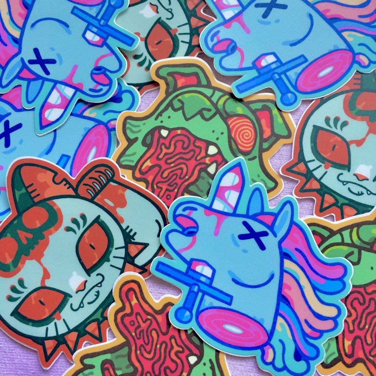 「hiiii, i'm opening my store from feb 20-」|geniceのイラスト