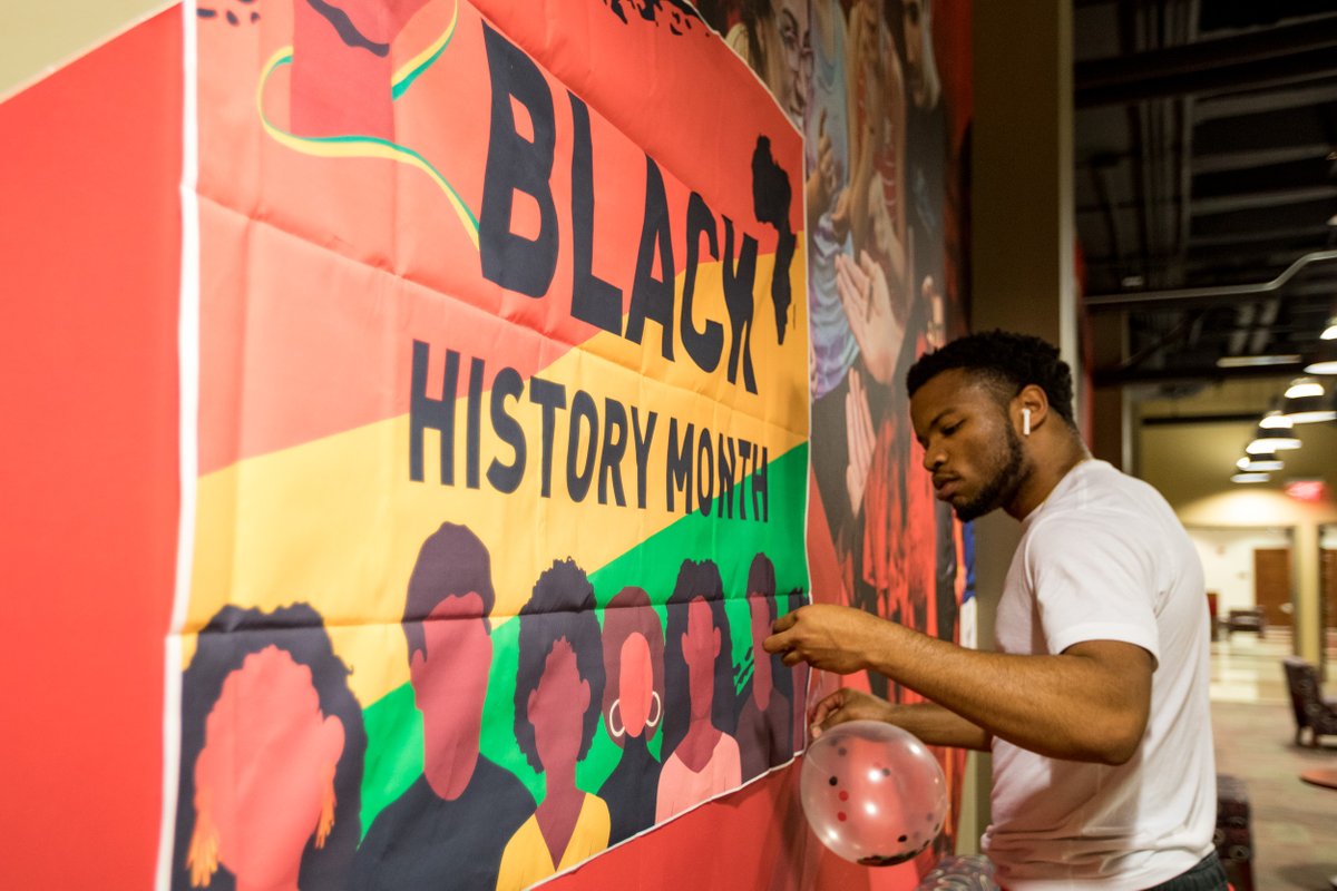 Western Kentucky University tweet media